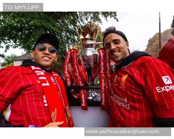 永载史册的足球传奇致敬：铭记那些为梦想拼搏的英雄时刻